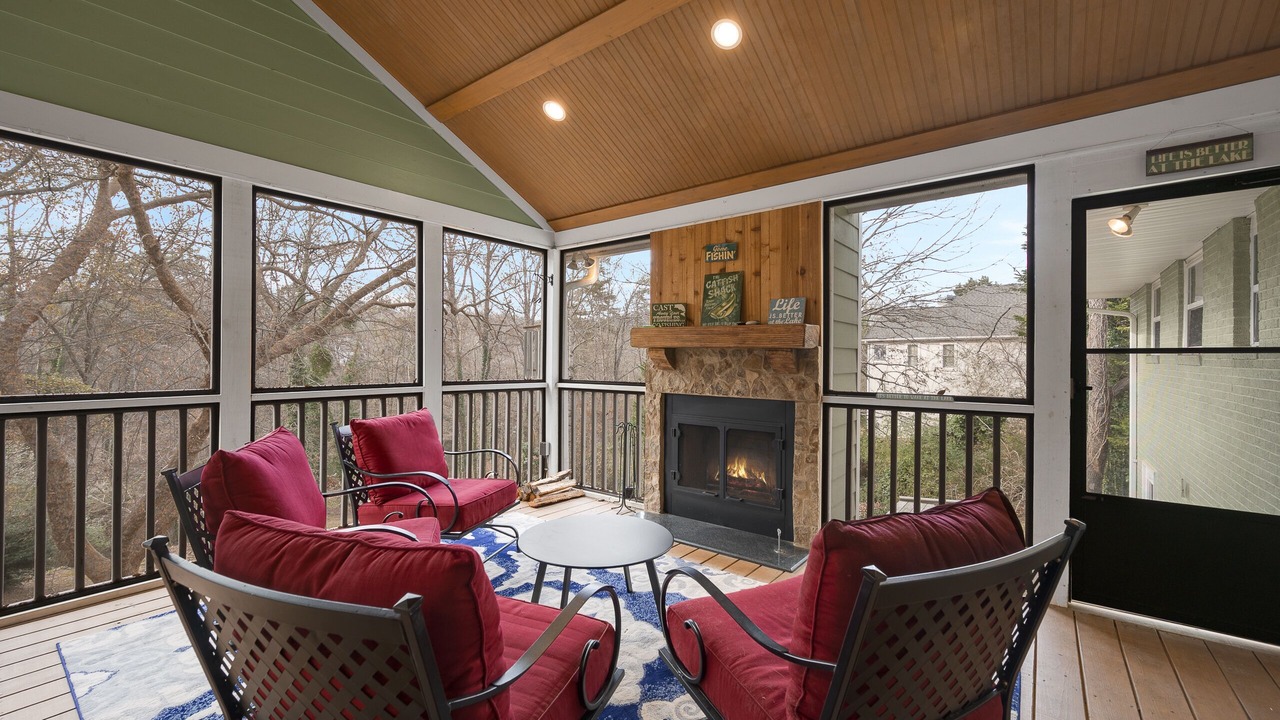 Photo of Livingroom in Gainesville