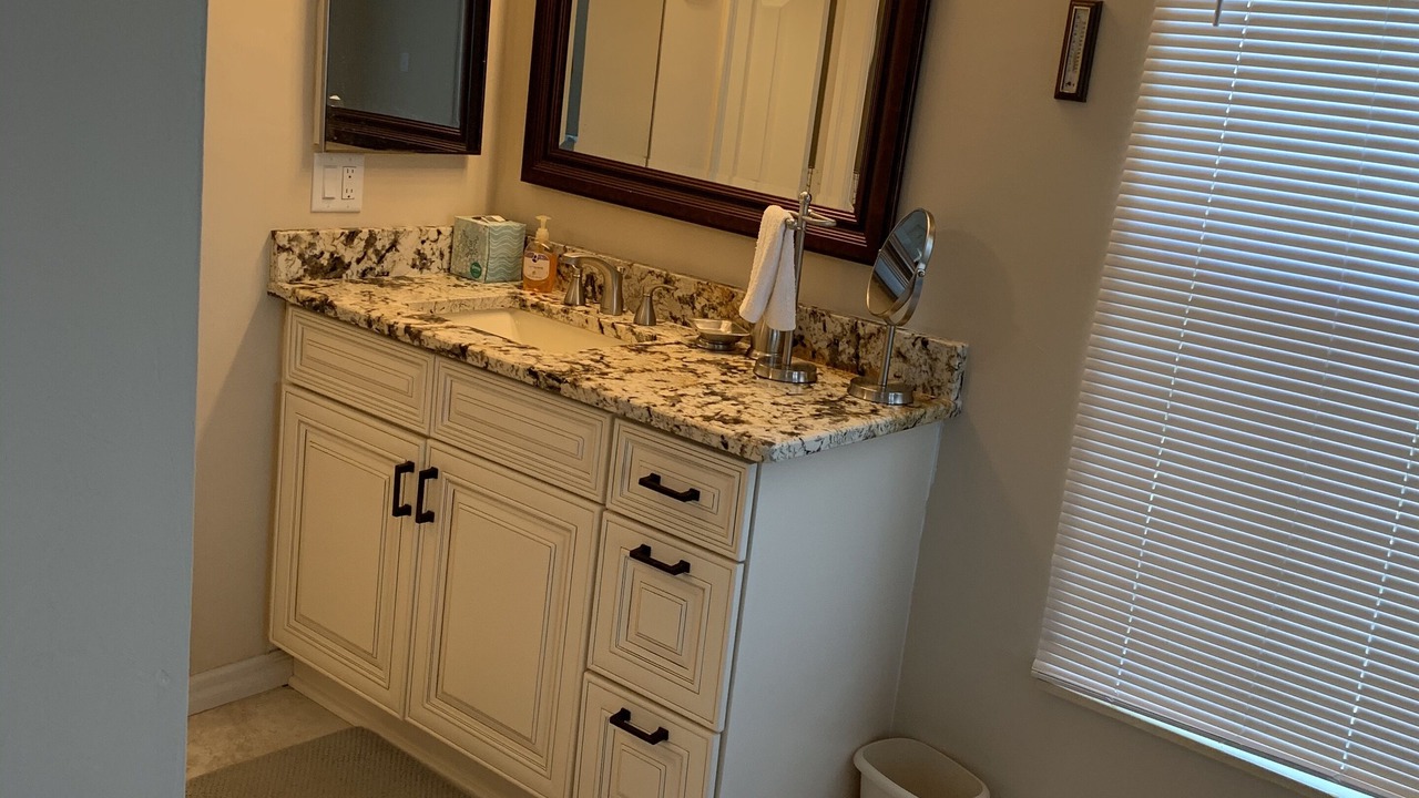 Photo of Bathroom in Hammock Bay