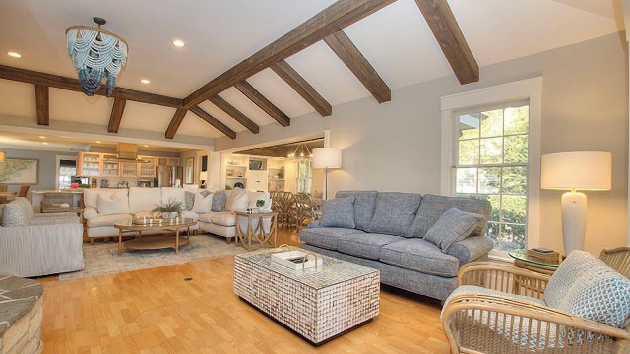 Photo of Livingroom in Oceanside