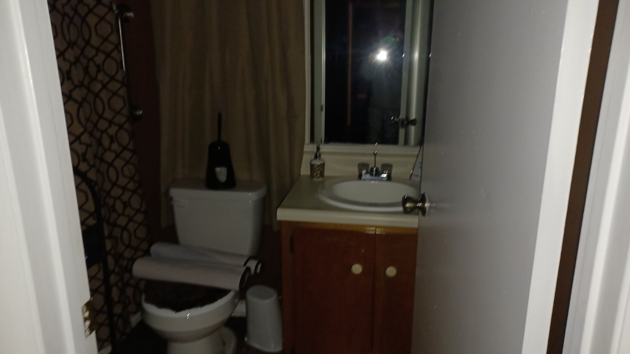 Photo of Bathroom in Hinesville
