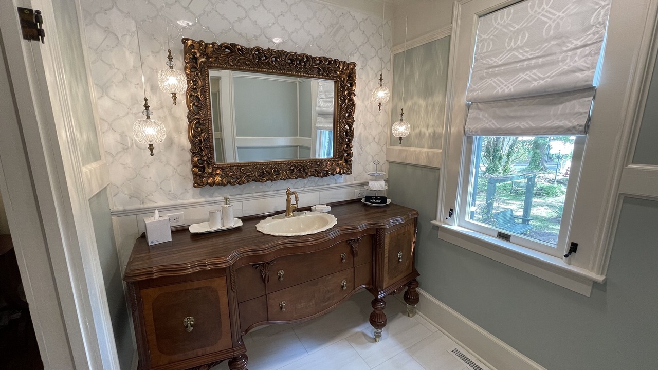 Photo of Bathroom in Walhalla