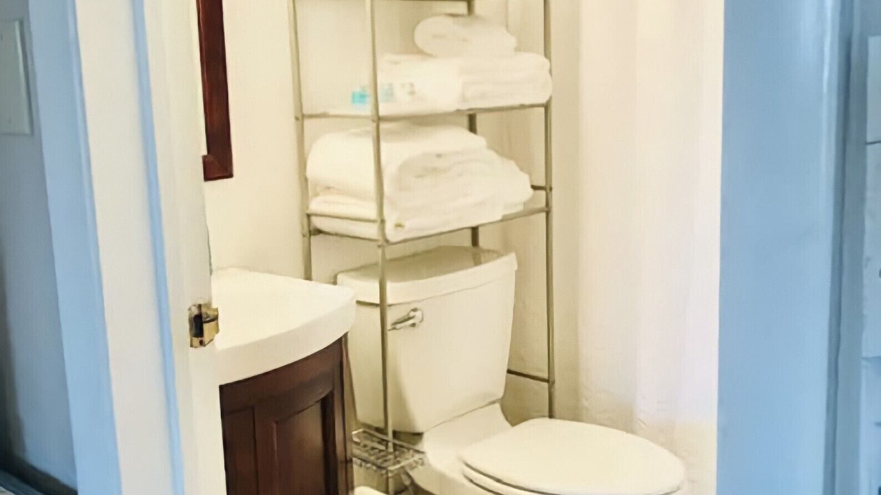 Photo of Bathroom in Ocean Ridge