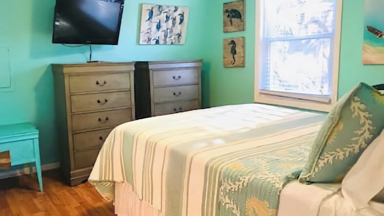 Photo of Bedroom in Ocean Ridge