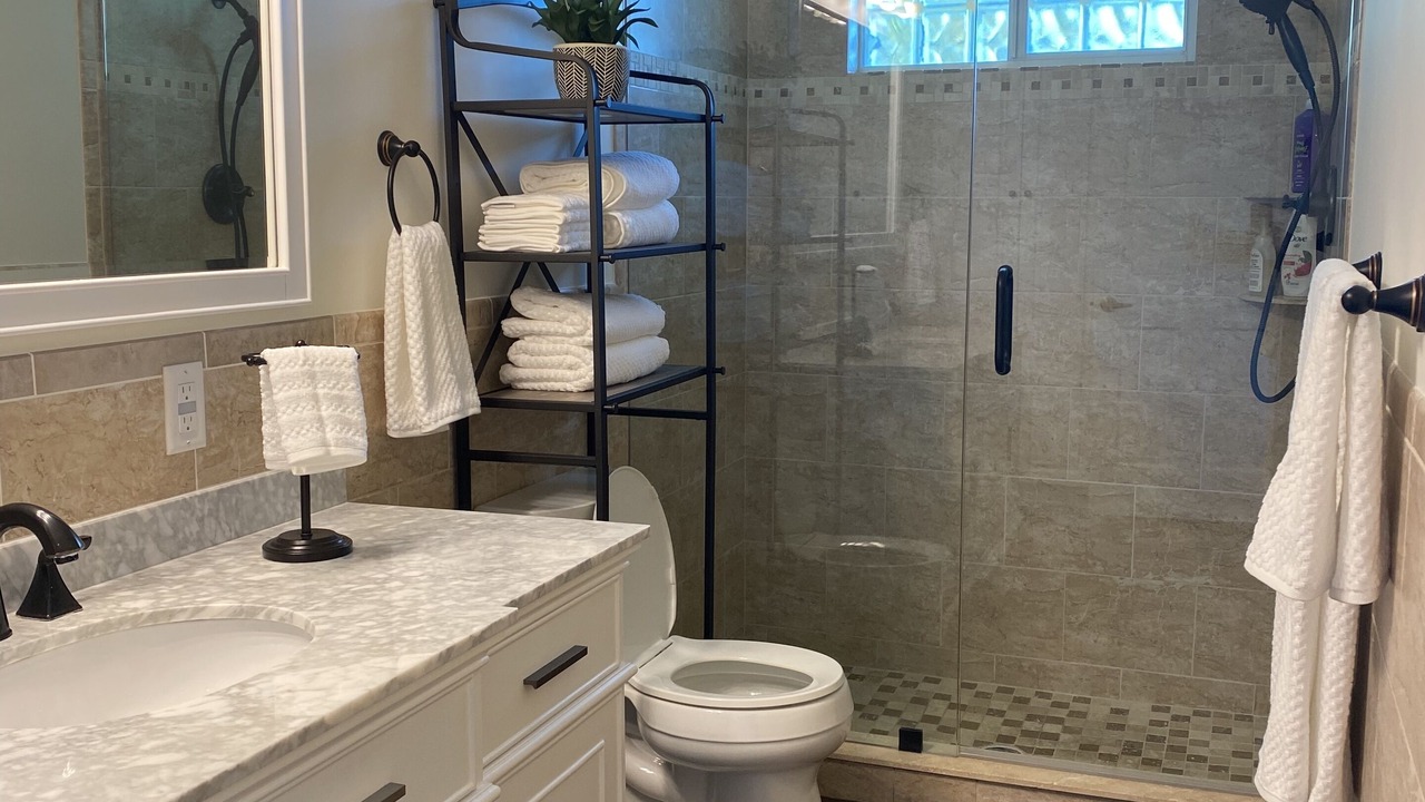 Photo of Bathroom in Naples