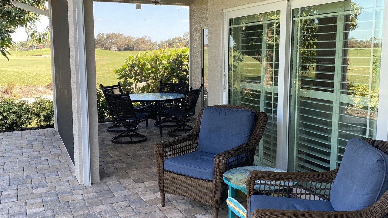 Photo of Outdoor in Naples