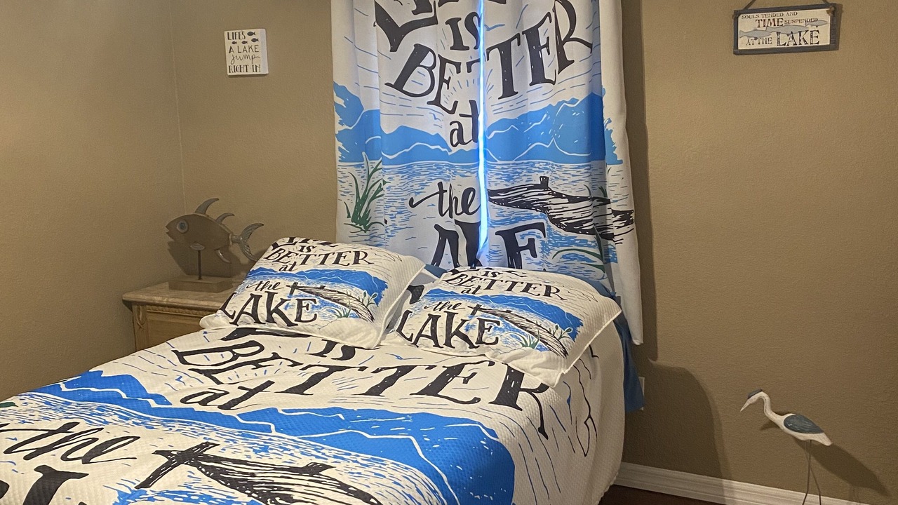 Photo of Bedroom in Land O' Lakes