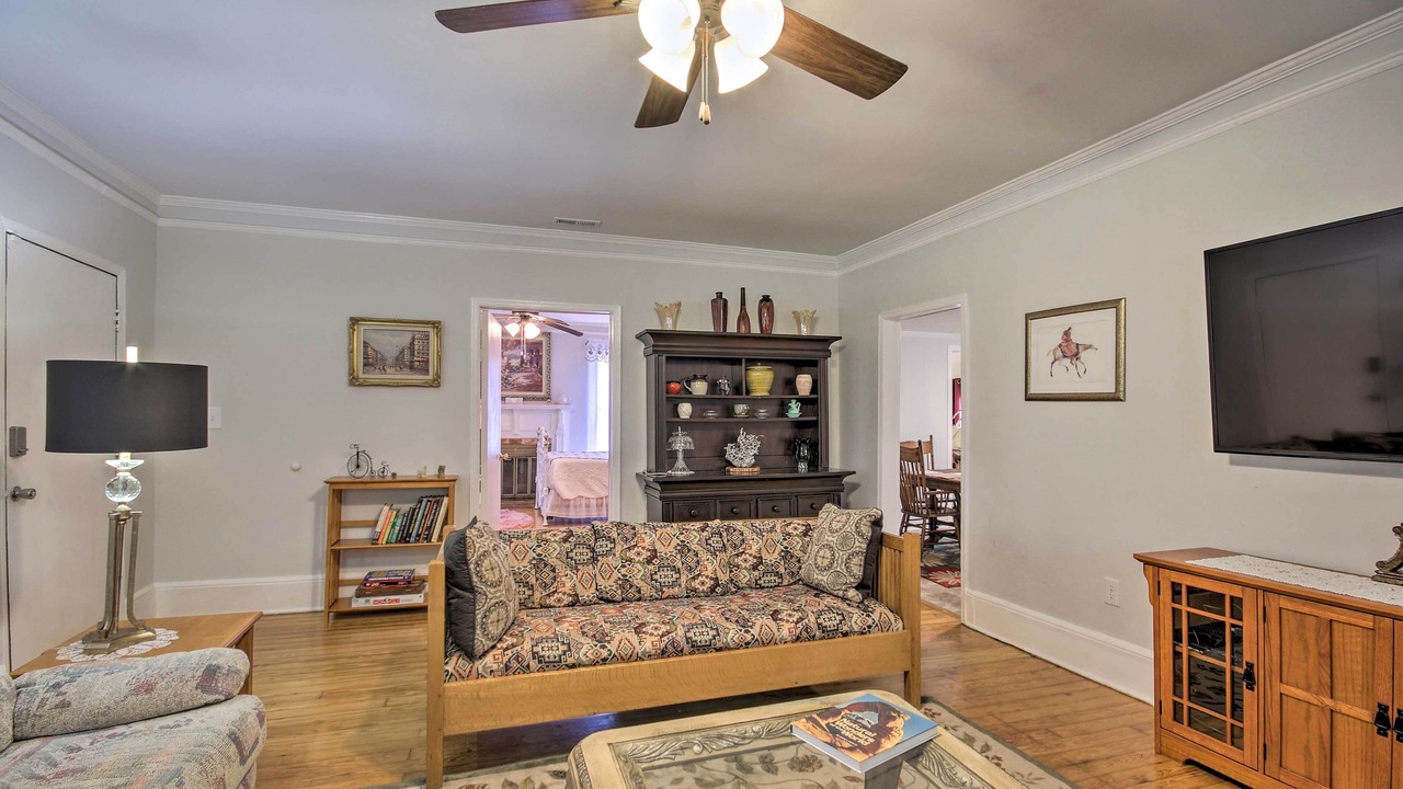 Photo of Bedroom in Anderson