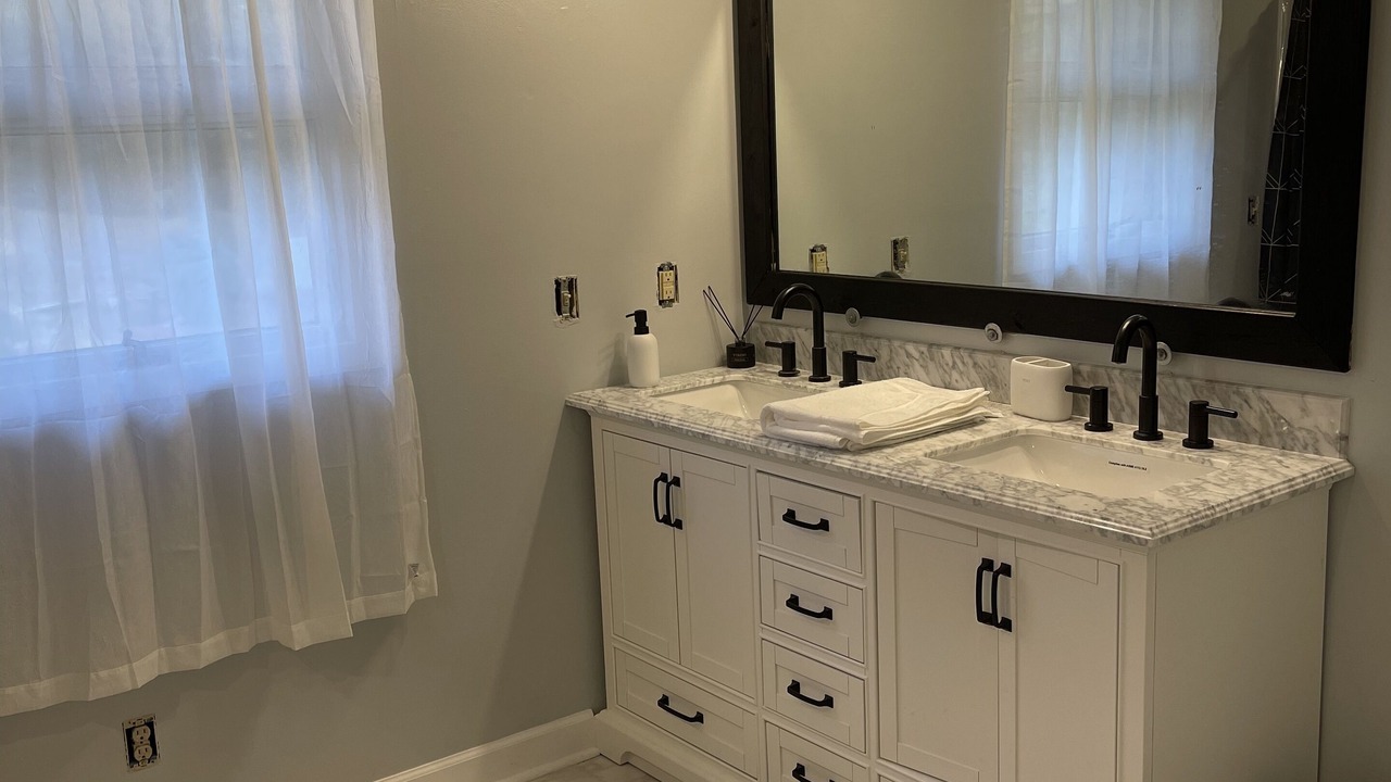 Photo of Bathroom in Forest Acres