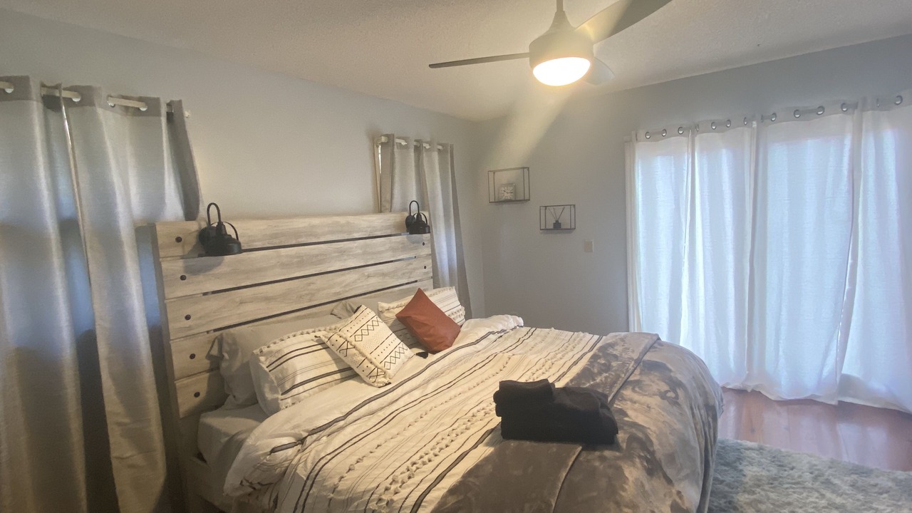 Photo of Bedroom in Forest Acres