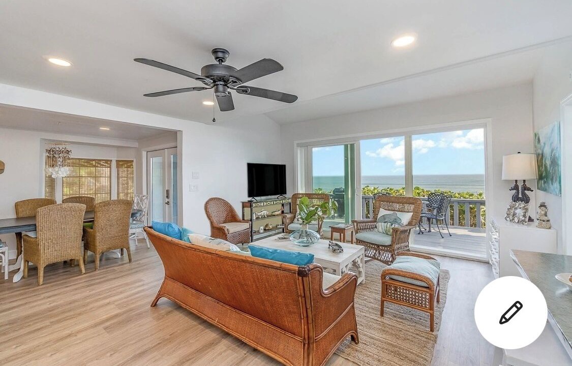 Photo of Bedroom in Melbourne Beach
