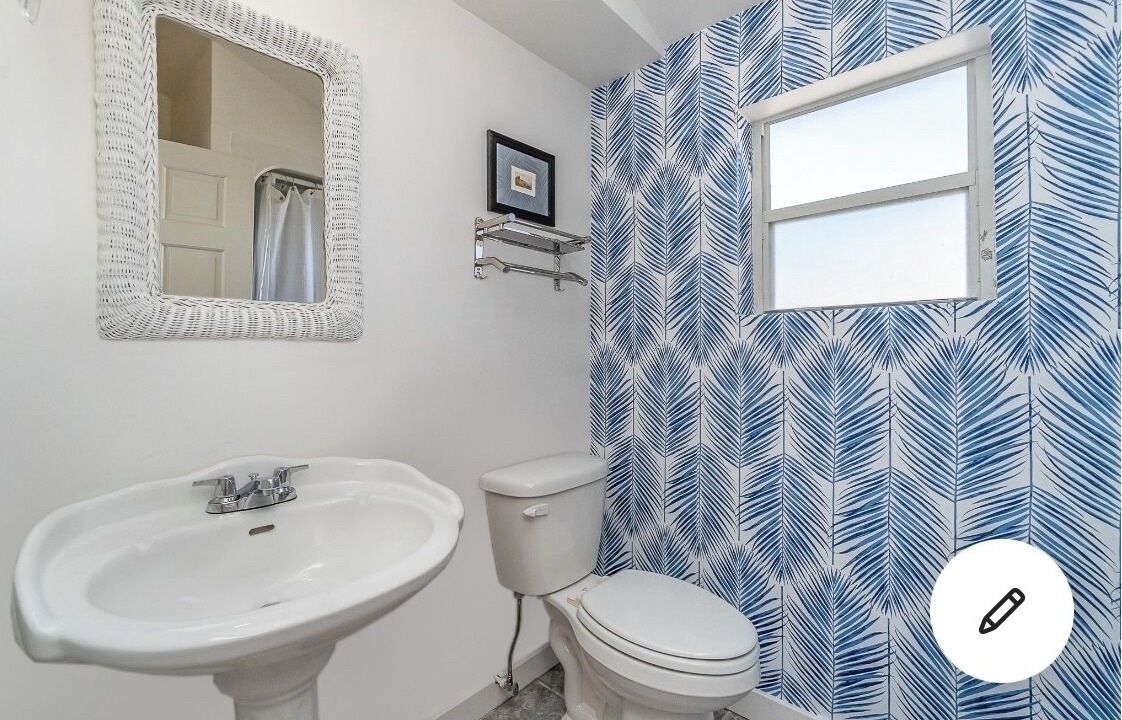 Photo of Bathroom in Melbourne Beach