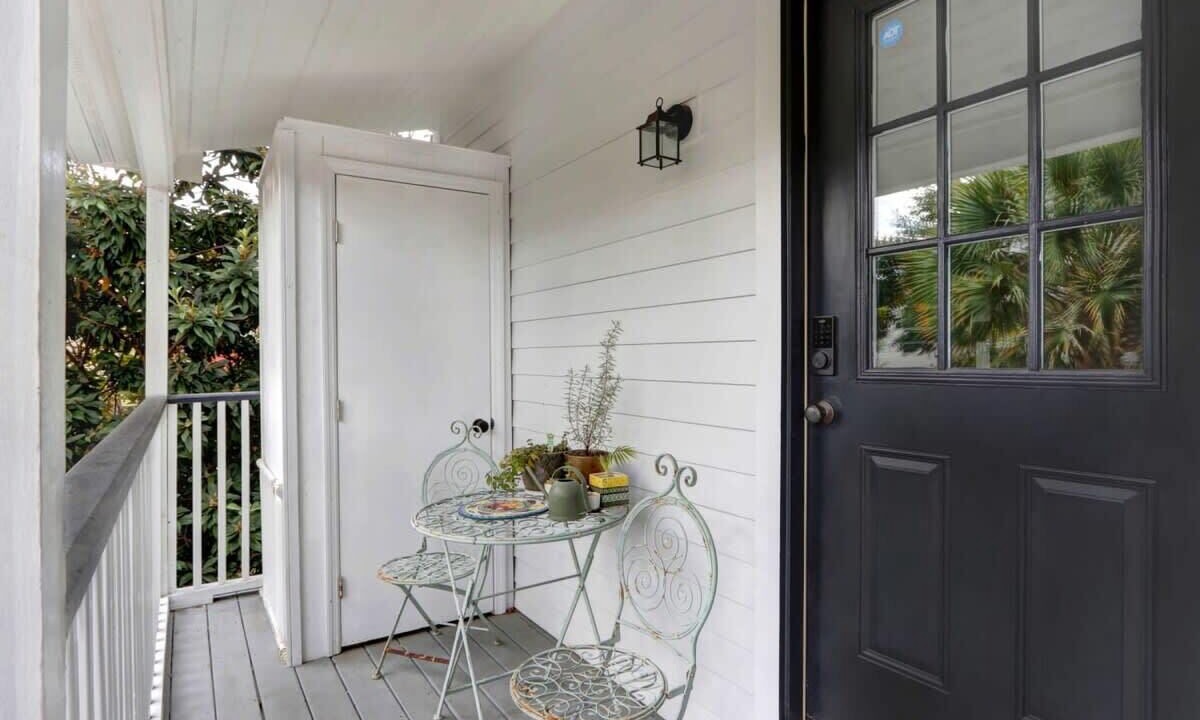Photo of Outdoor in Savannah Victorian District