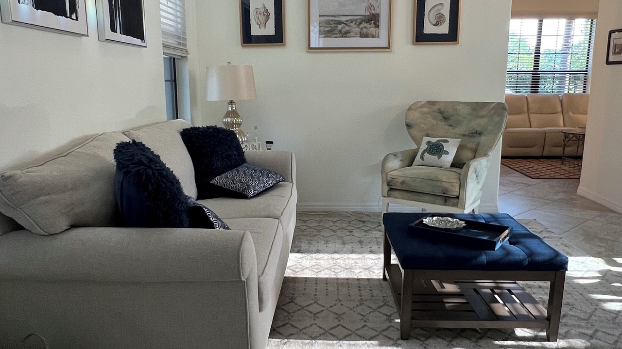 Photo of Livingroom in Naples