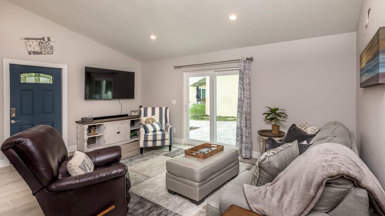Photo of Livingroom in Sebastian