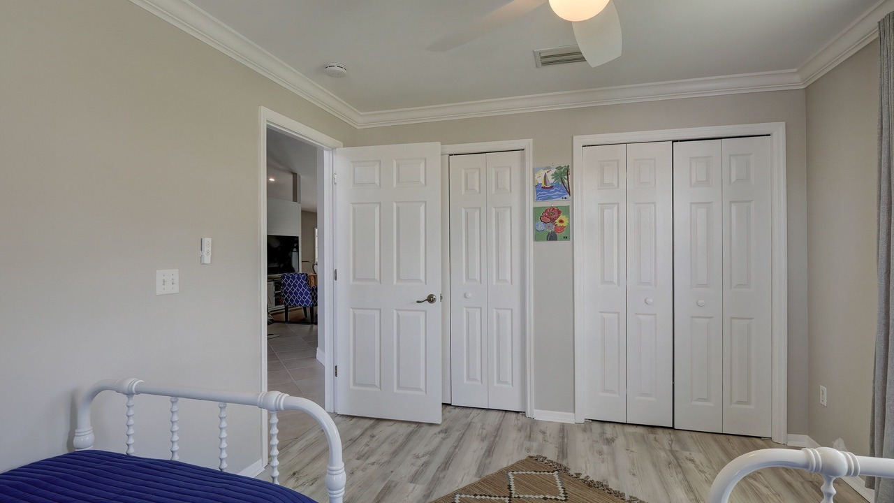 Photo of Bedroom in Crown Pointe