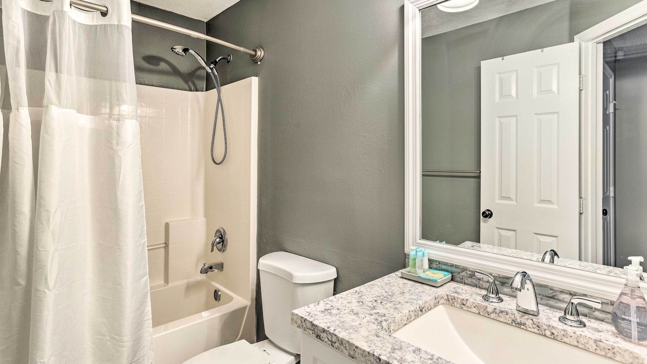 Photo of Bathroom in Port Saint Lucie