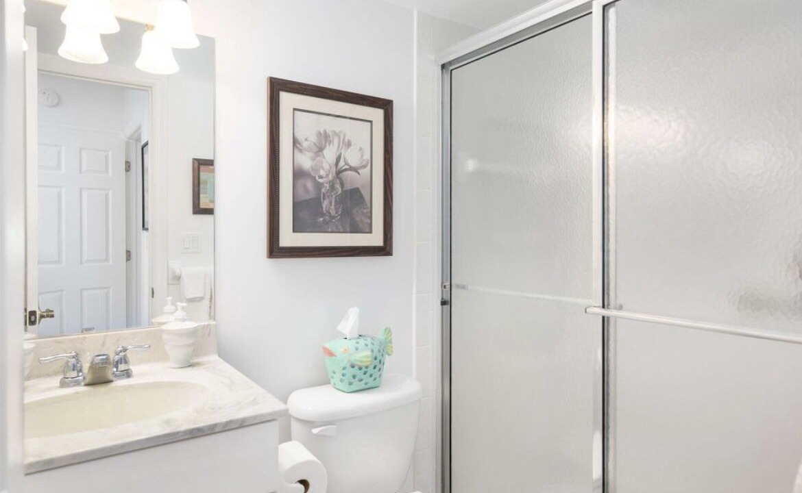 Photo of Bathroom in Central Beach