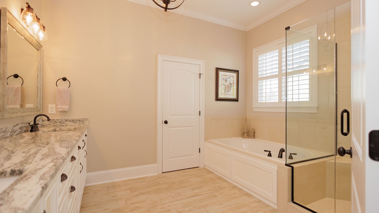 Photo of Bathroom in Riverwood Plantation