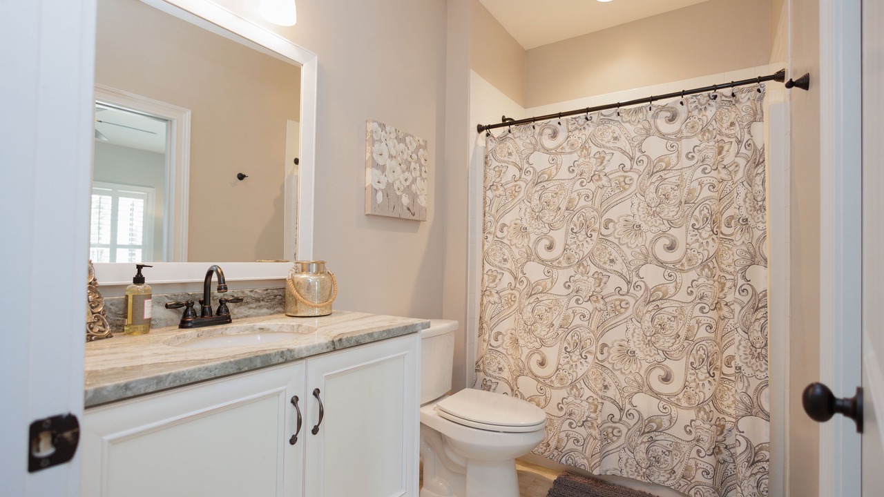 Photo of Bathroom in Riverwood Plantation
