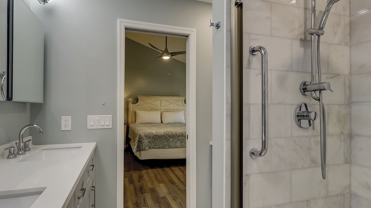 Photo of Bathroom in Shipyard Plantation