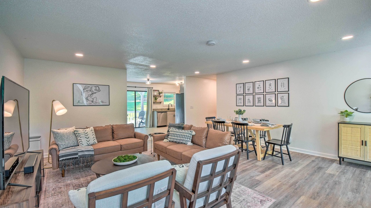 Photo of Bedroom in Townville