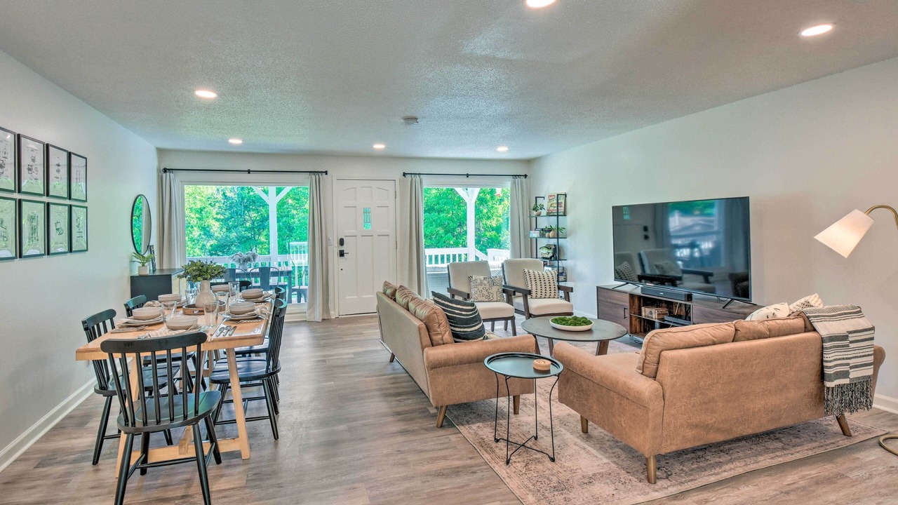 Photo of Bedroom in Townville