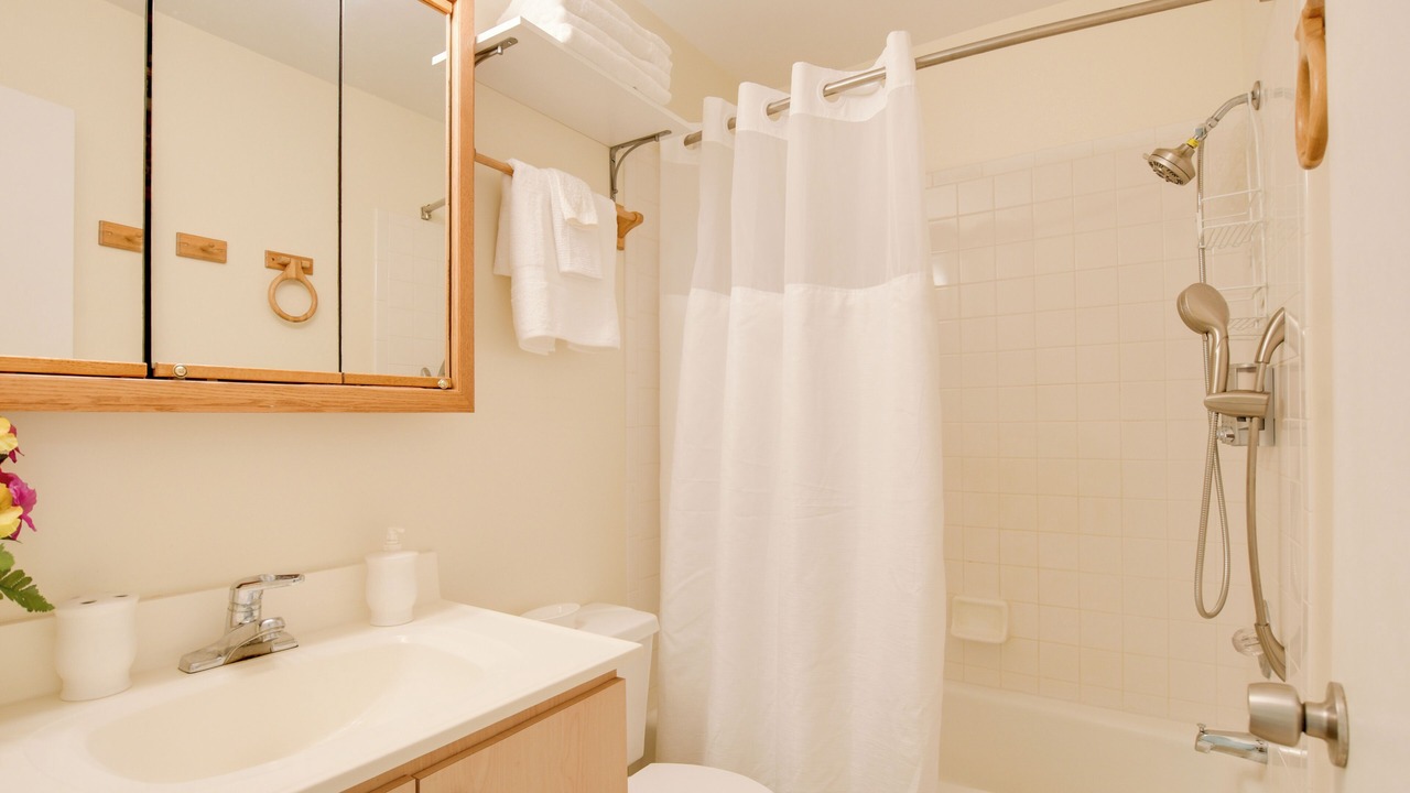 Photo of Bathroom in Tamassee