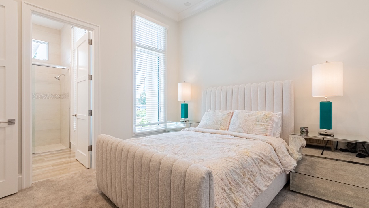 Photo of Bedroom in Naples