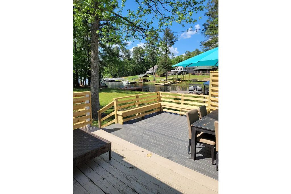Photo of Outdoor in Chapin