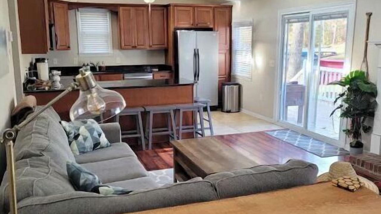 Photo of Livingroom in Chapin