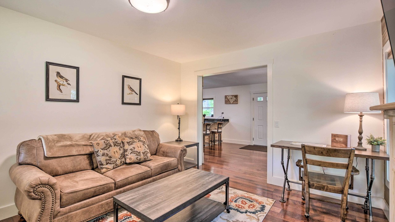 Photo of Bedroom in Central