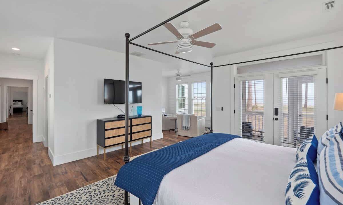 Photo of Bedroom in Melrose on the Beach