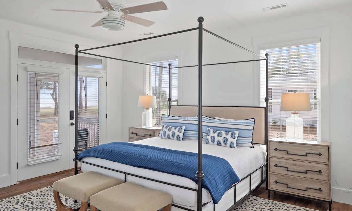 Photo of Bedroom in Melrose on the Beach