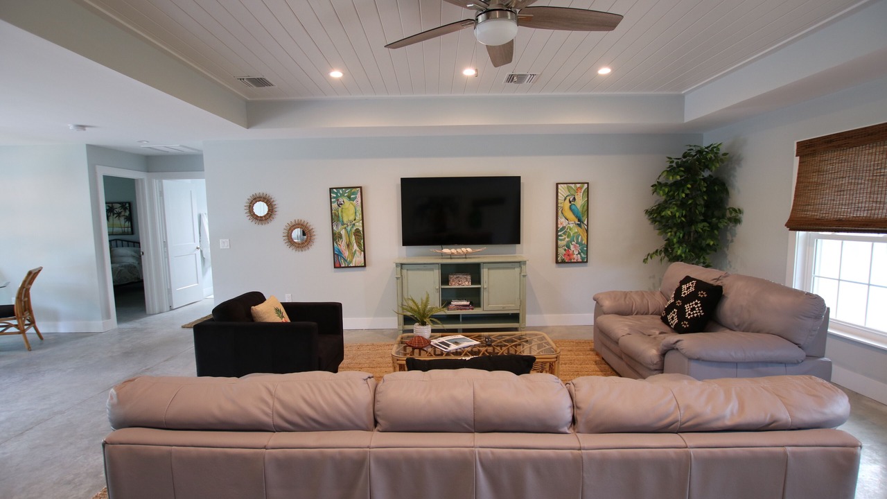 Photo of Livingroom in Sebastian Highlands
