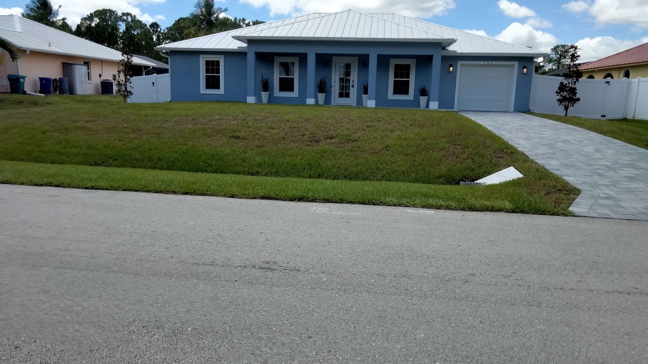 Photo of Outdoor in Sebastian Highlands