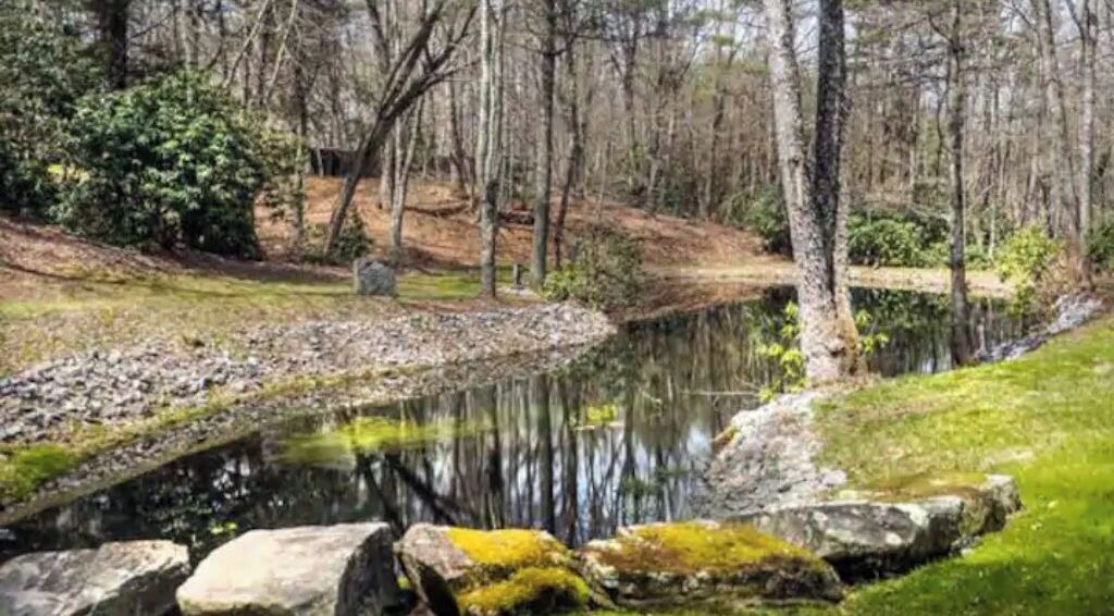 Photo of Outdoor in Glenville