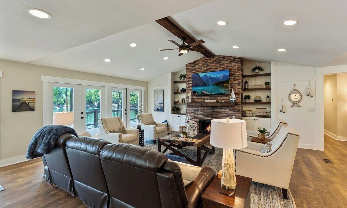 Photo of Livingroom in Seneca