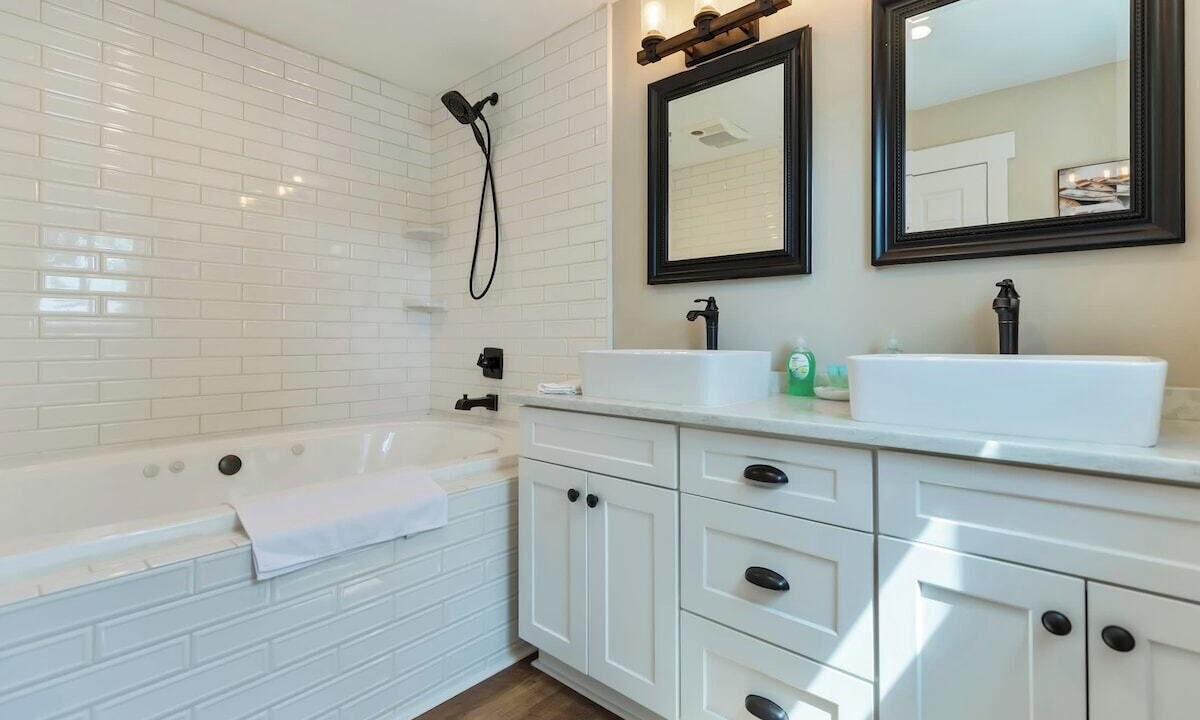 Photo of Bathroom in Seneca
