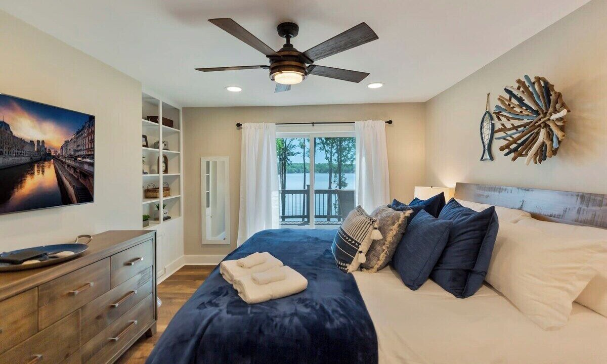 Photo of Bedroom in Seneca