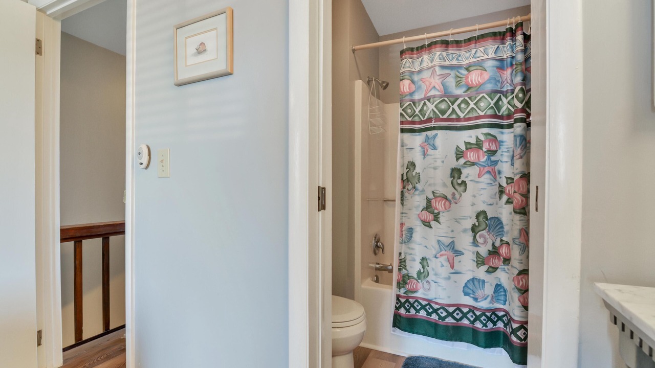 Photo of Bathroom in Oceanmarsh Subdivision