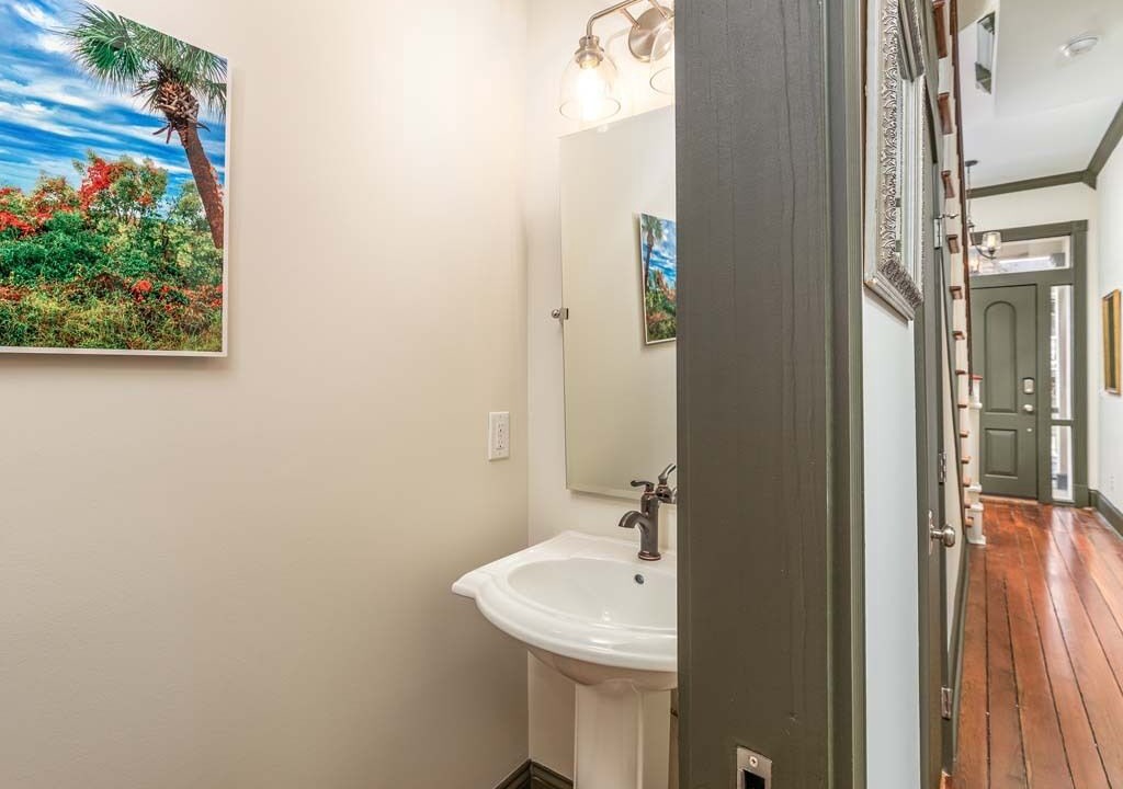 Photo of Bathroom in Savannah Victorian District