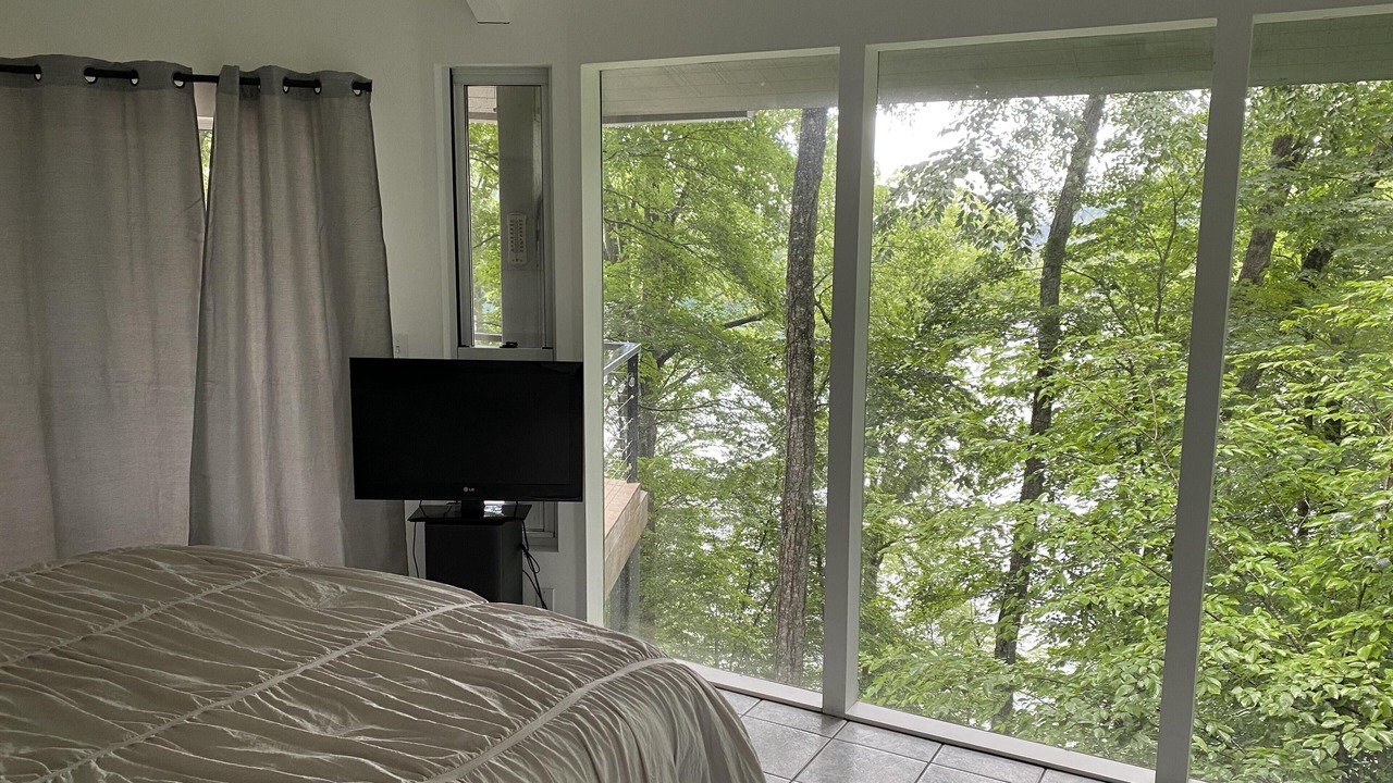 Photo of Bedroom in Topton