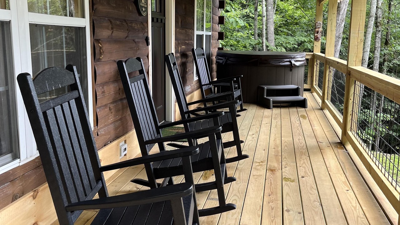 Photo of Patio Balcony in Cullowhee
