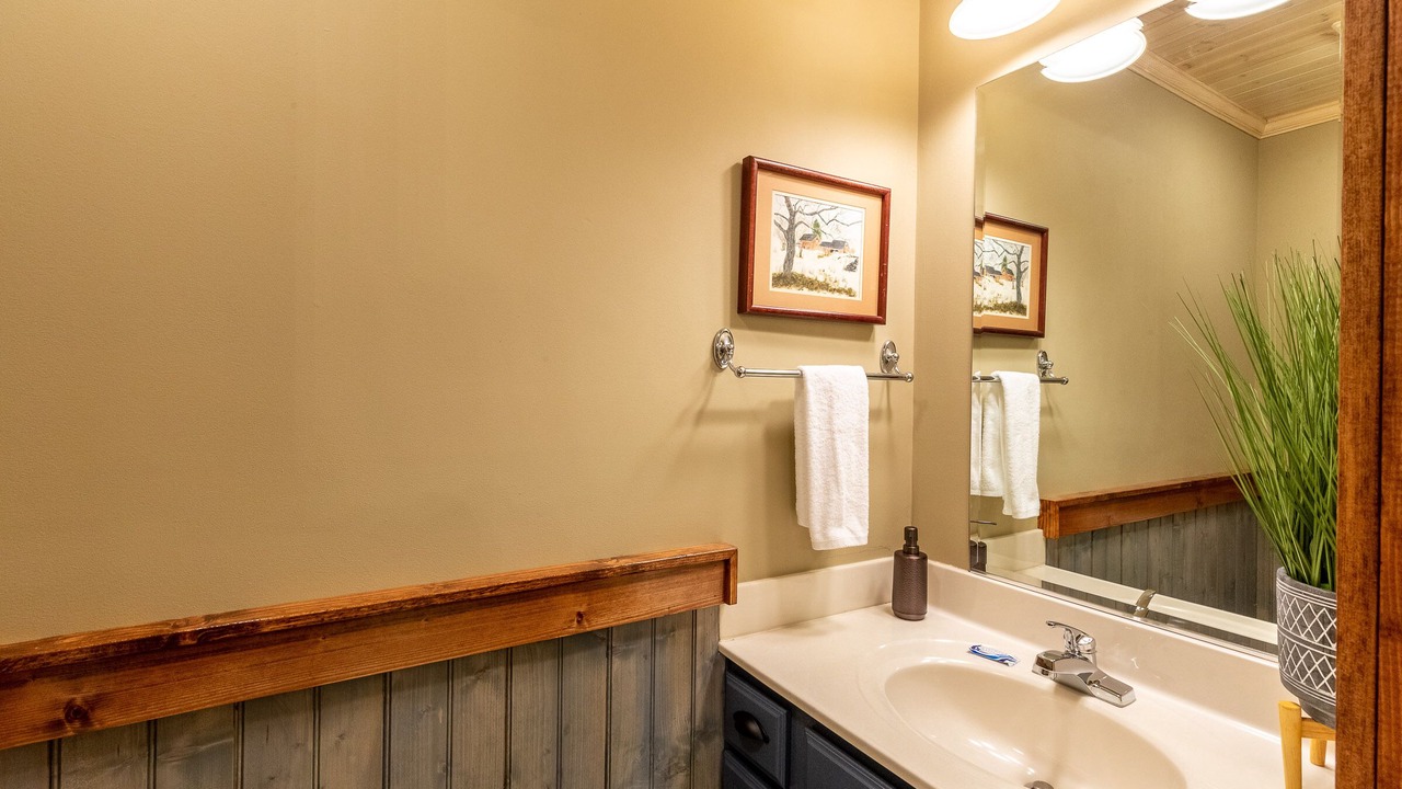 Photo of Bathroom in Cullowhee