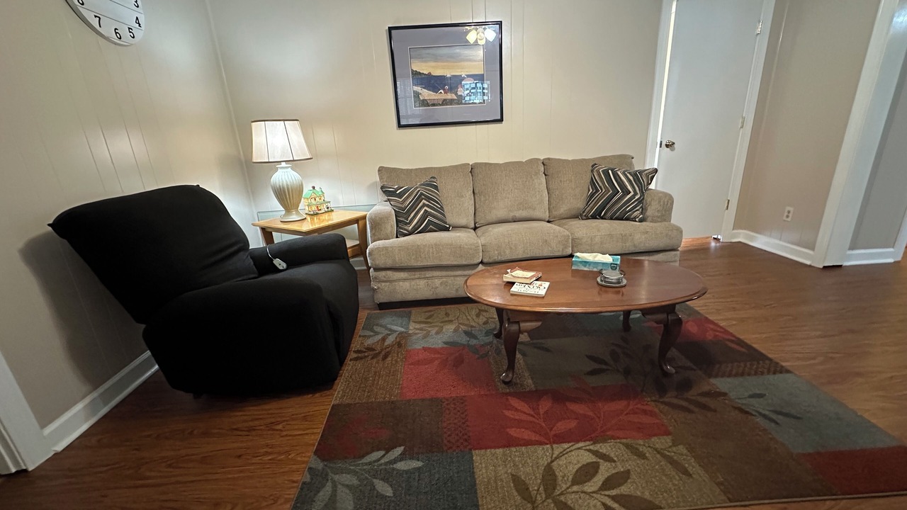 Photo of Livingroom in Pollocksville