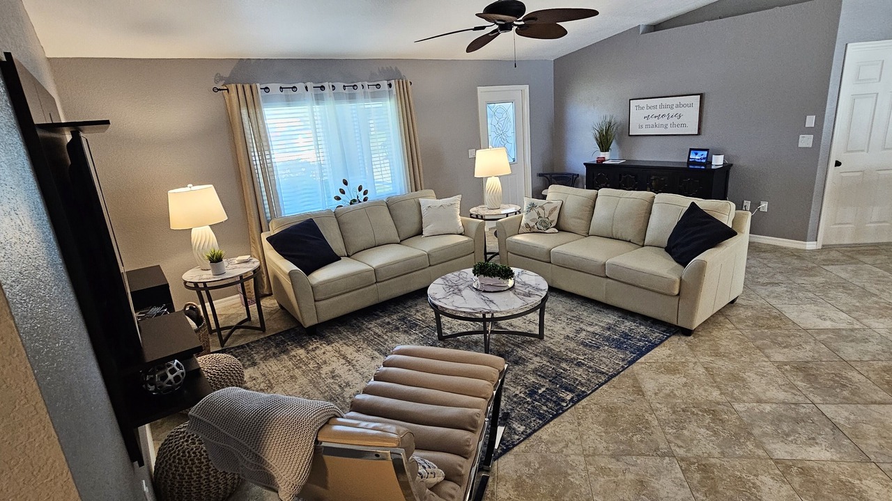Photo of Livingroom in Port Charlotte