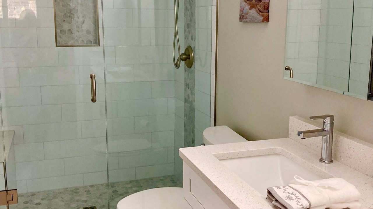 Photo of Bathroom in Ole