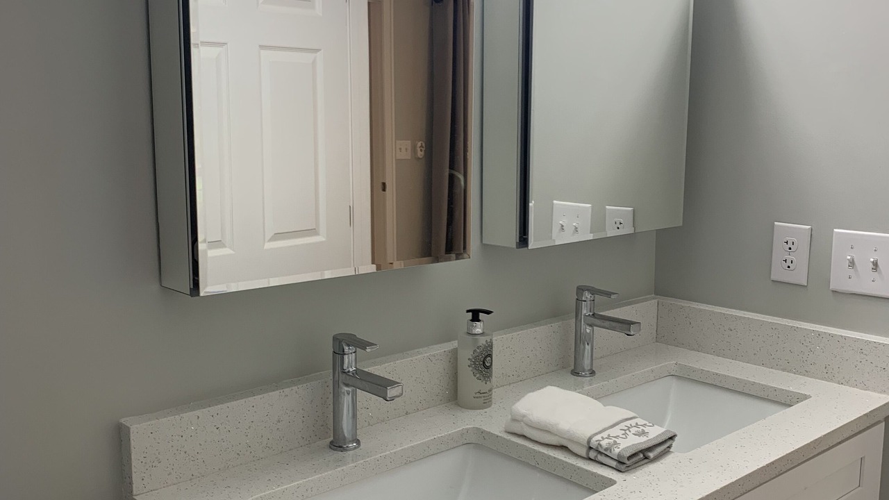 Photo of Bathroom in Ole