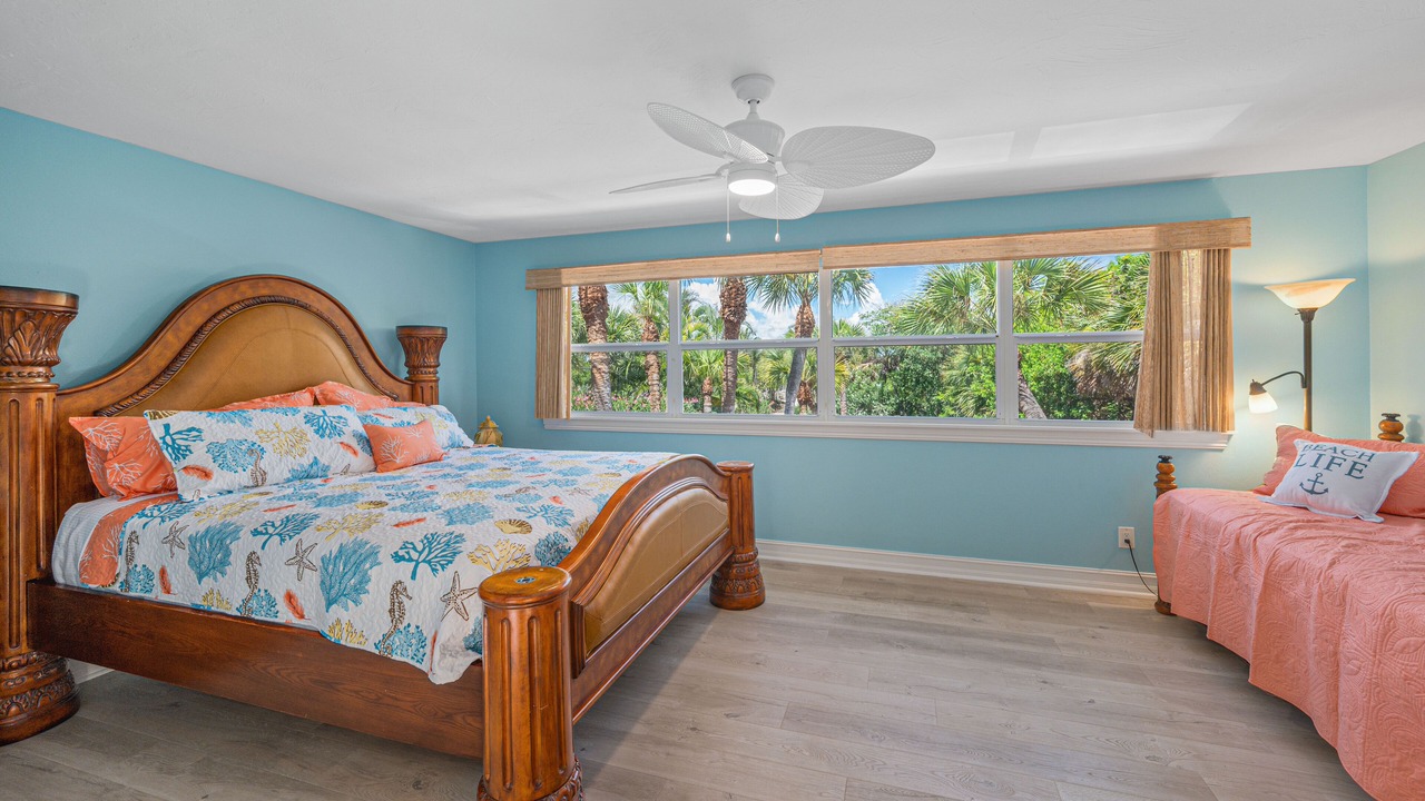 Photo of Bedroom in Ambersand Beach