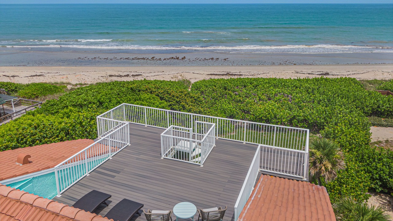 Photo of Outdoor in Ambersand Beach